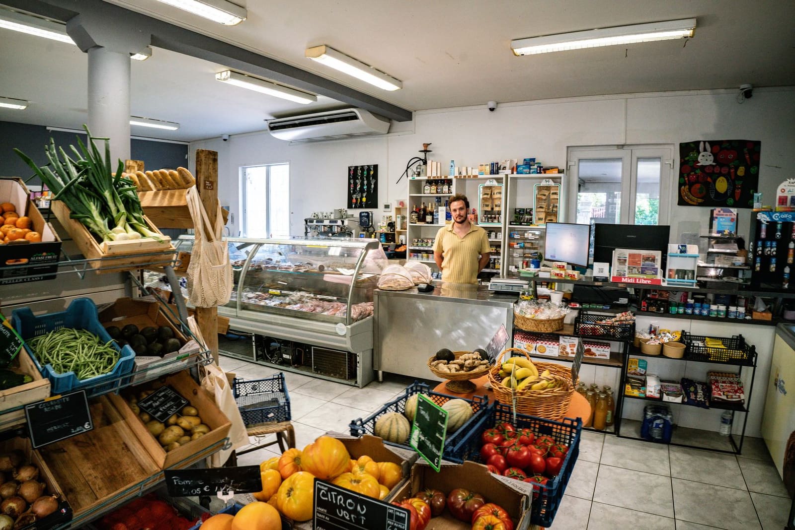 Les cagettes de fruits et légumes de l'épicerie L'Esquirol à Ceilhes